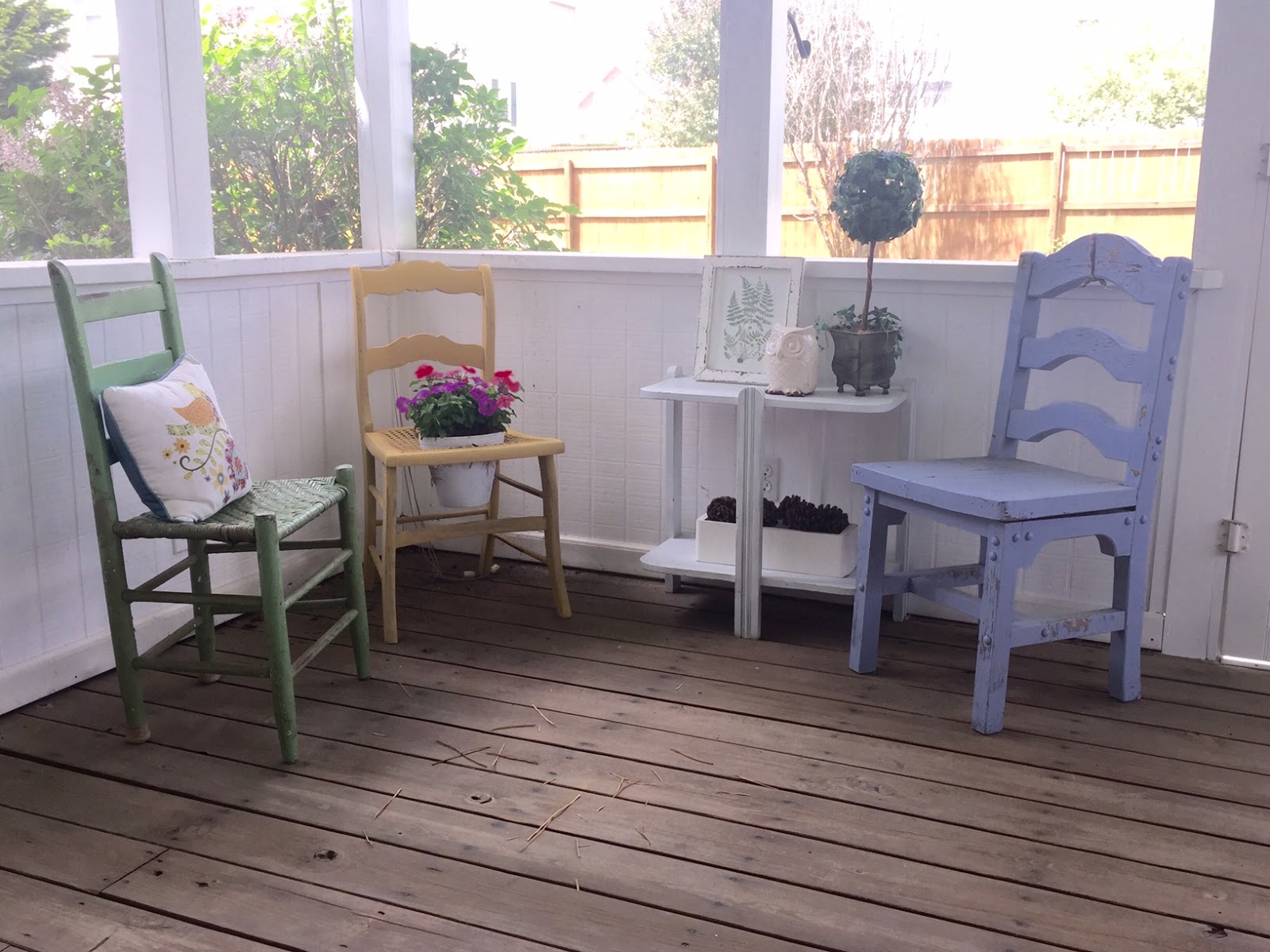 Distress Yourself Out! How to Reuse That "Broken" Chair!