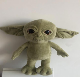 Baby Yoda of The Mandalorian plush toys coloring.filminspector.com