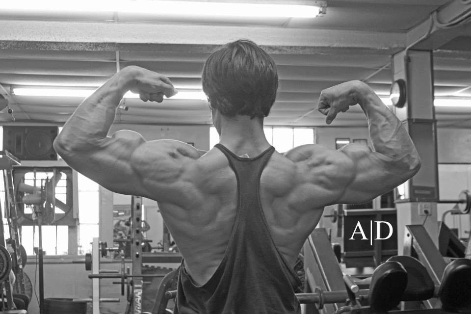 Daily Bodybuilding Motivation Julian Navarro 22 yr old