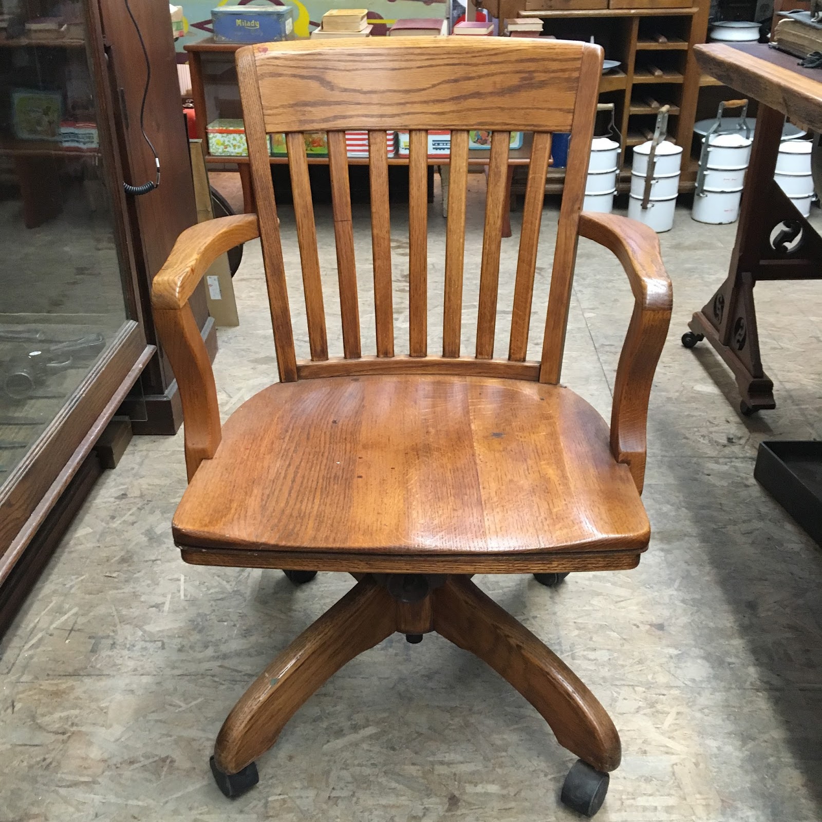 Vintage Wood Swivel Office Chair  : Choose From Leather Or Fabric Upholstery To Match A Sofa Or Add A Bold Accent Color.