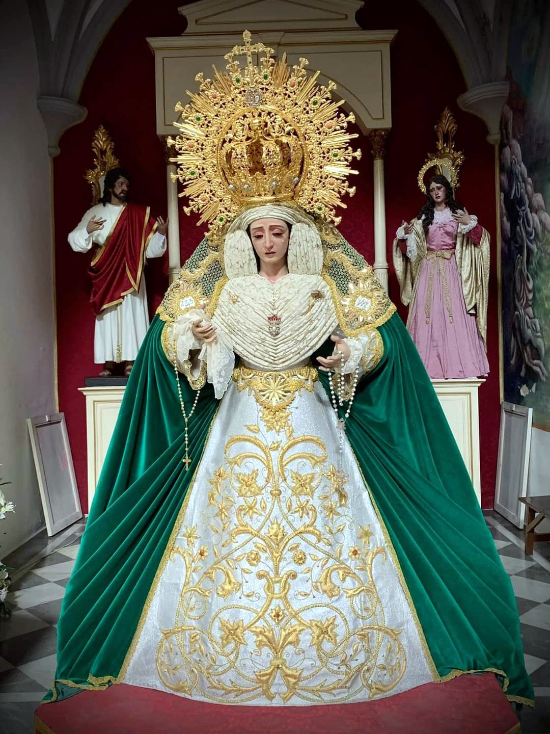 Cruz de Guía - Decano de la información cofrade en Granada.: NUESTRA