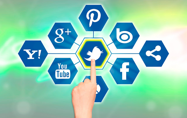 social selling blog articles social media marketing strategy articles frugal entrepreneur startup smm bootstrap business