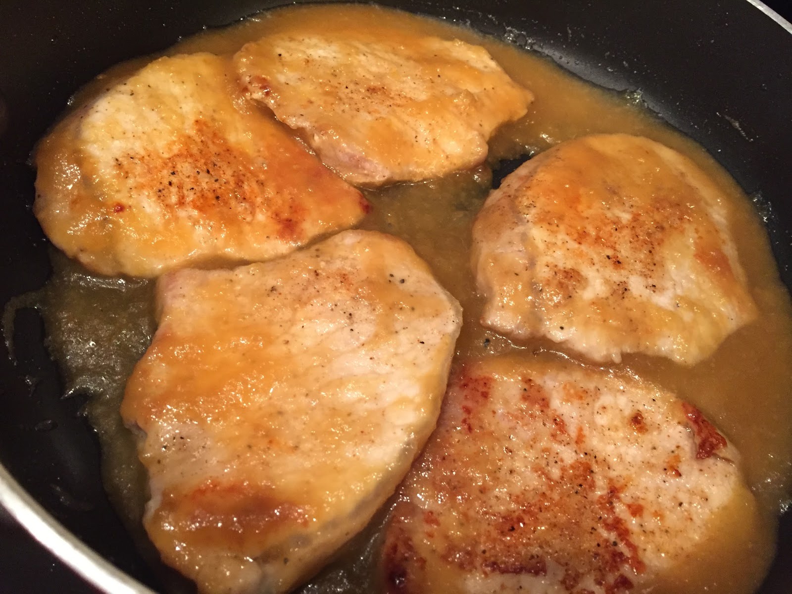 I Like to Bake and Cook Blog Apple Glazed Pork chops