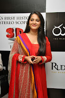 Anushka Shetty at Rudramadevi Trailer Launch HeyAndhra