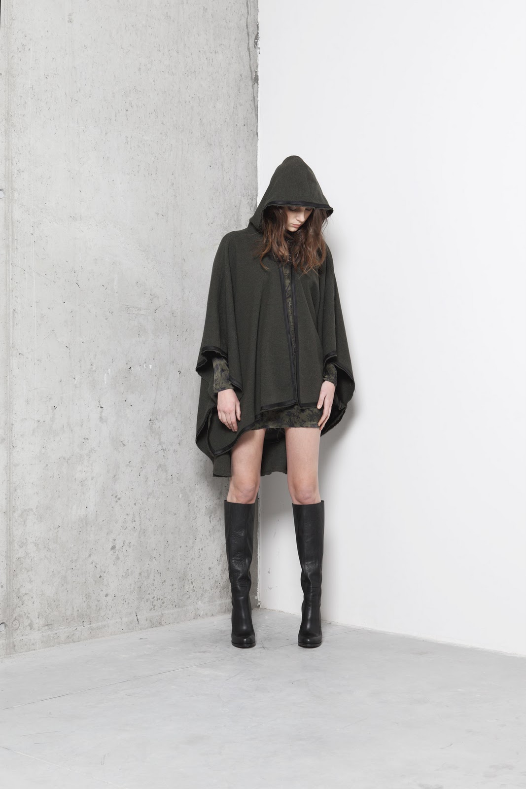 Jeans and Boots Celebrities in Jeans & Boots & Overknees Mix Part 2