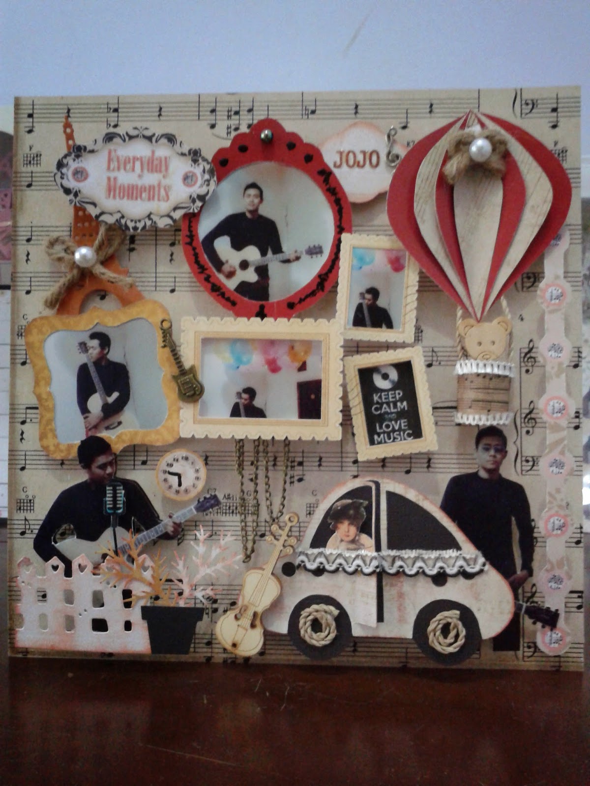 GALERIA Vintage Scrapbook on frame