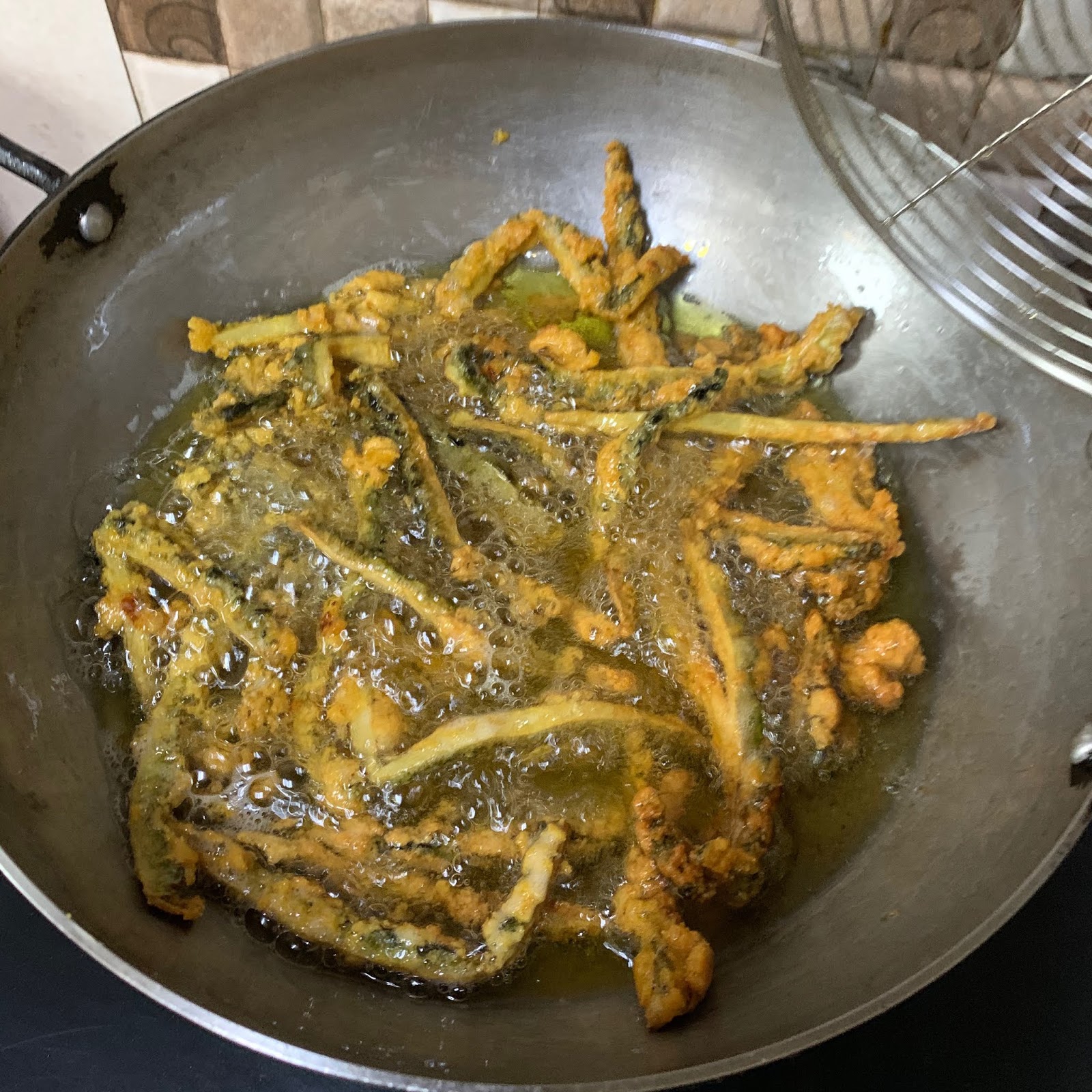 MASTERCHEFMOM Karela Na Khalwa Gujarati Style Bitter gourd Fries Bitter gourd Pakoda