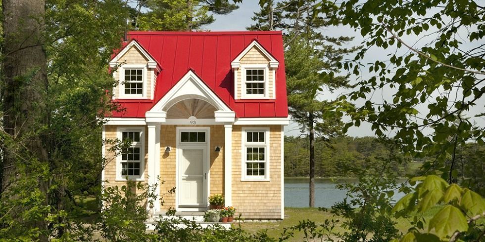 TINY HOUSE TOWN Oceanside Tiny Home in Maine 411 Sq Ft 