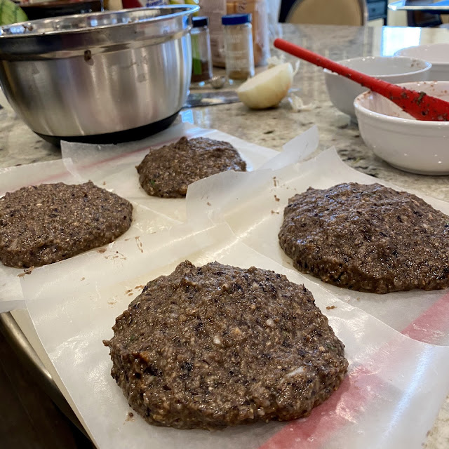 Livliga recipe for Homemade Black Bean Veggie Burgers