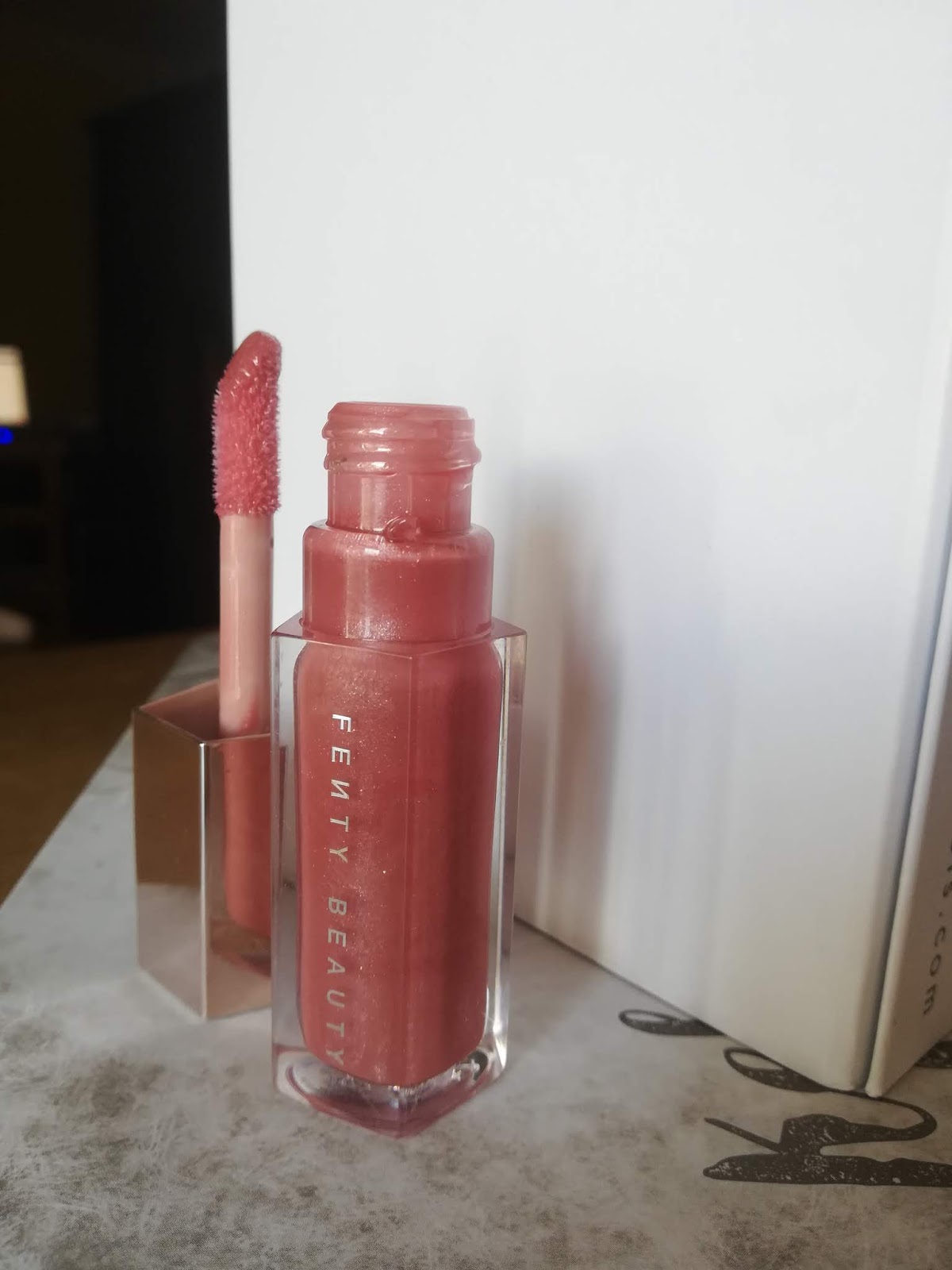 Fenty Beauty Gloss Bomb Universal Lip Luminizer One For Everyone World Inspires You Create