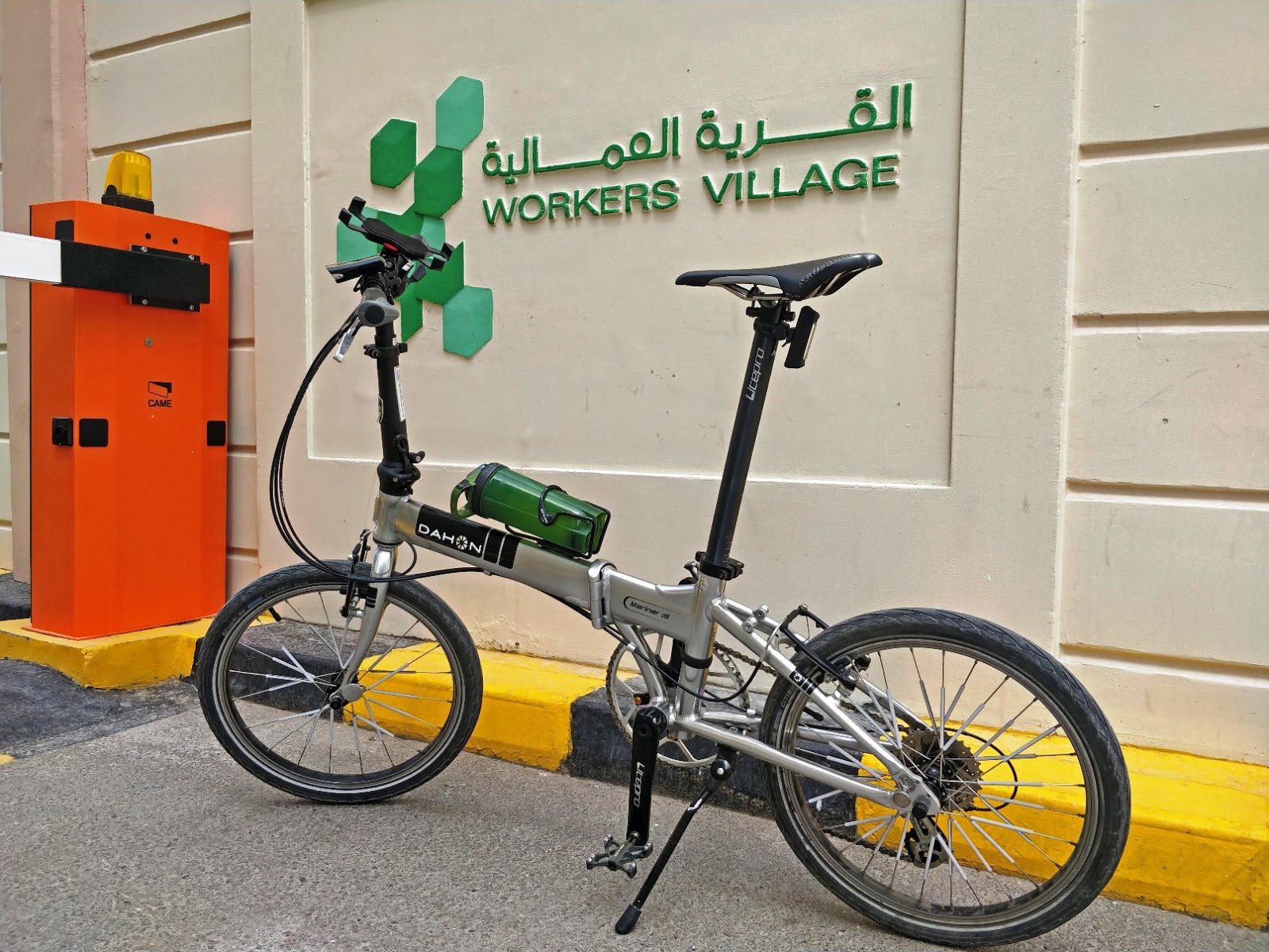 the viewing deck 150 Kilometer Abu Dhabi City Folding Bike 2nd Solo