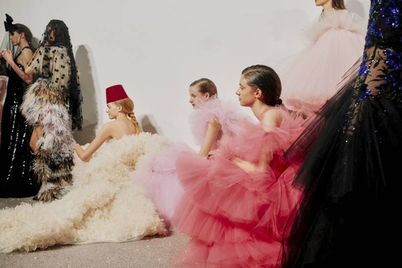 Giambattista Valli Spring/Summer 2019 Couture Backstage | Cool Chic ...