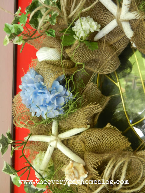 Burlap Wreath Instructions by The Everyday Home #burlap #wreaths #crafts #DIY #michaels