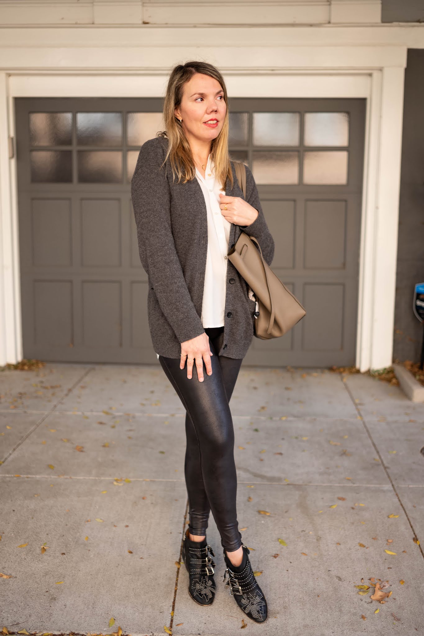 An Honest Review of The Spanx Faux Leather Leggings