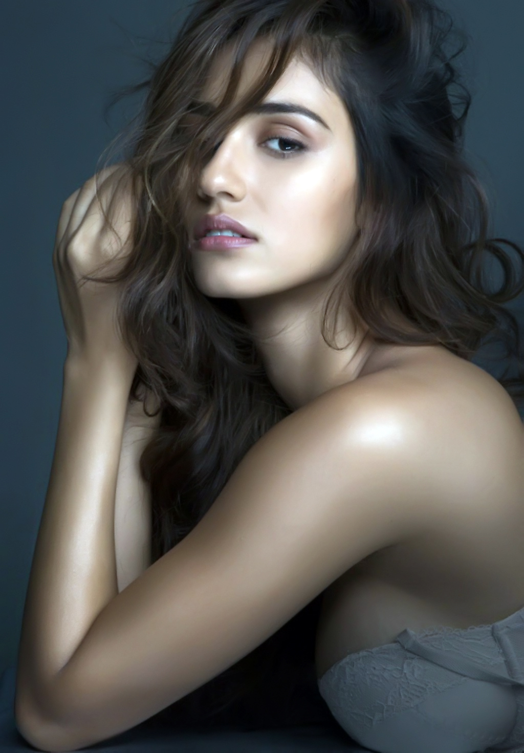 Disha Patani Ultra HD Hot Photoshoot Images