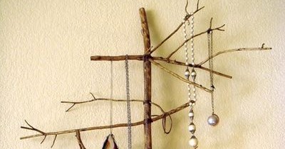 Recicla Inventa: un organizador de collares con ramas -