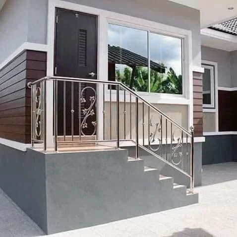 Lingkar Warna Desain Teras Rumah Minimalis Dengan Kombinasi Atap