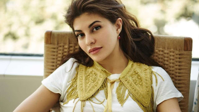 Jacqueline Fernandez Hot and Sexy Photos