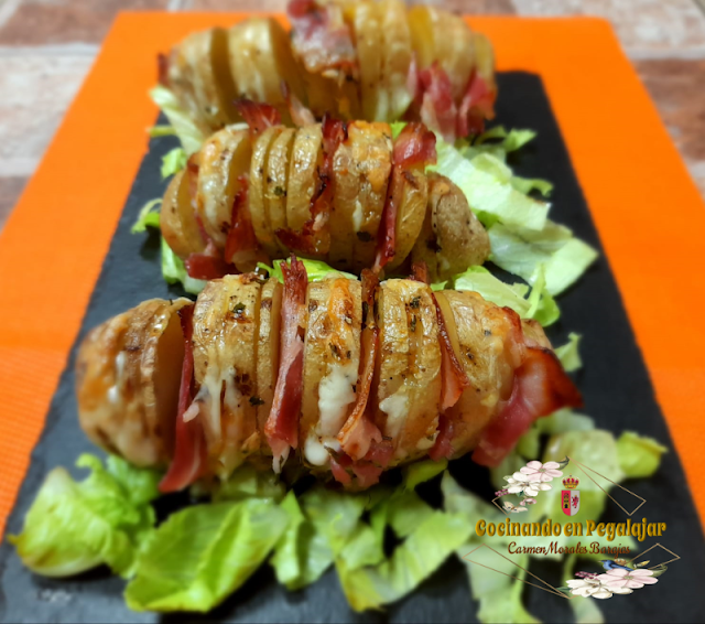 Patatas Hasselback con Bacon