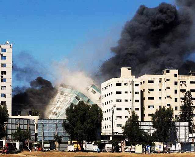 Vídeo: ataque de Israel na Faixa de Gaza derruba prédio onde ficava Tv Al Jazeera
