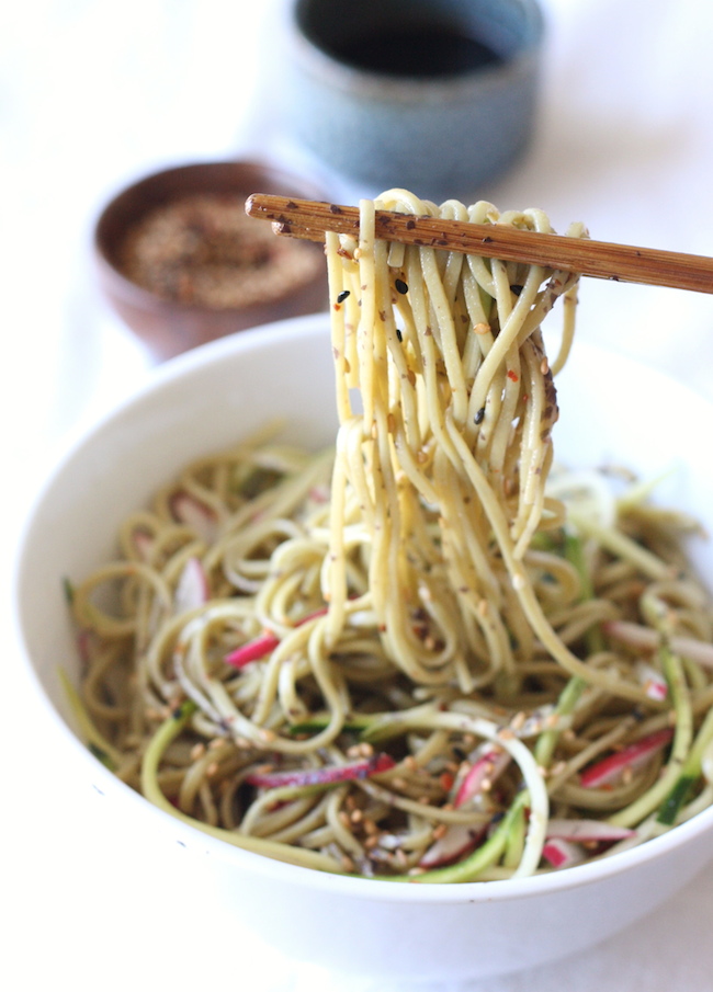 Green Tea Soba Noodle Salad recipe by SeasonWithSpice.com