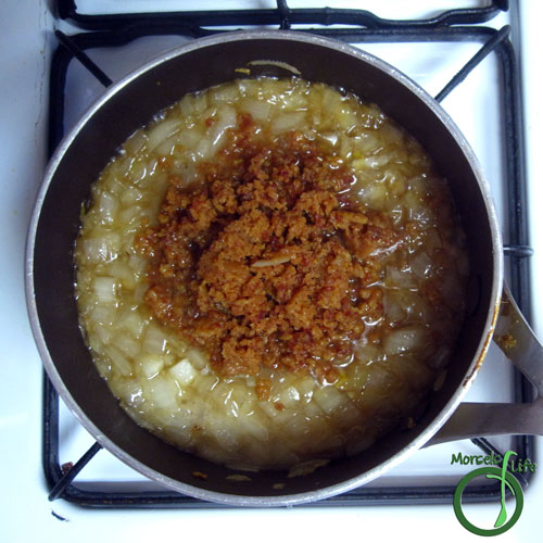 Morsels of Life - Bacon Jam Step 5 - Stir in bacon.