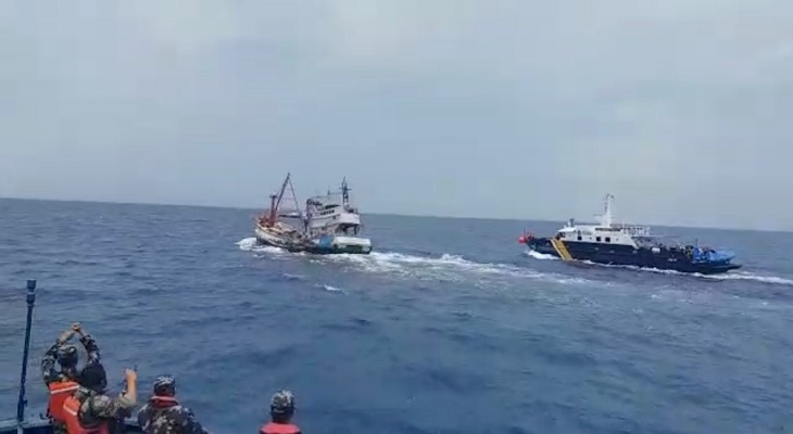 KKP Lumpuhkan Kapal Penangkap Ikan Ilegal Vietnam di Laut Natuna