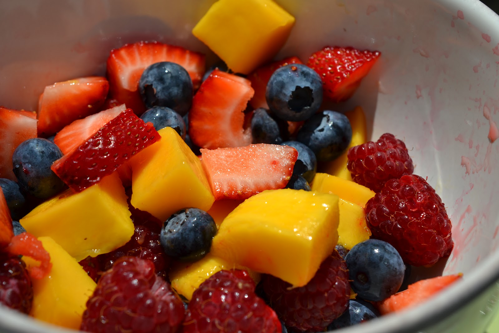 Feed Your Genes: Snack Time: Fresh Summer Fruit