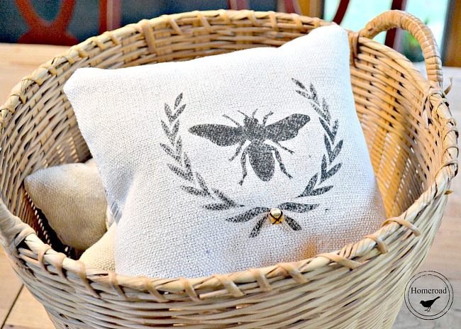 cotton ticking bee and wreath pillows www.homeroad.net