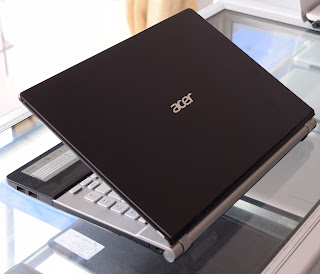 Laptop Desain Acer V3-471G Core i5 Double VGA