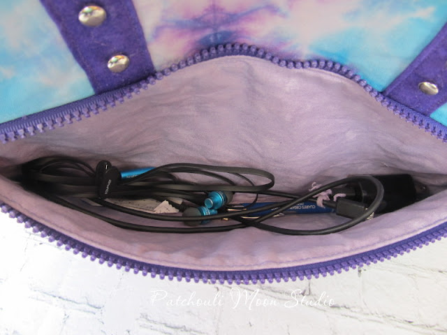 Patchouli Moon Studio~ Zip N Go Laptop/Tablet Bag