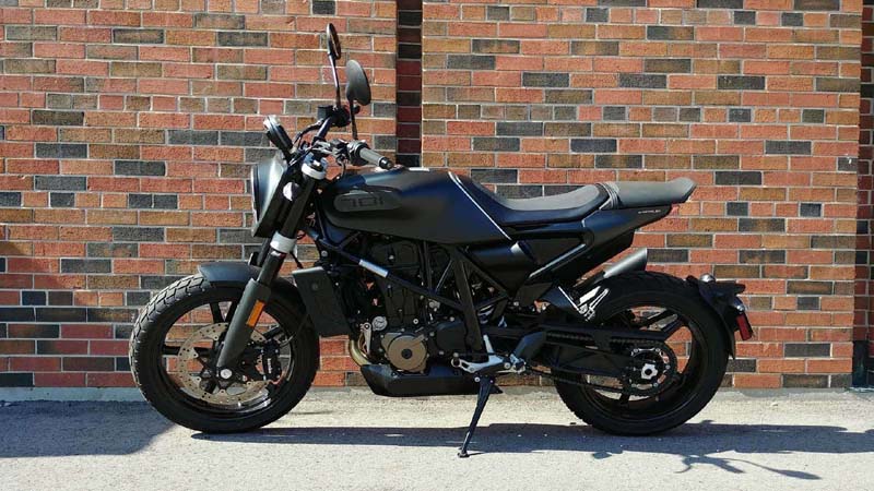 husqvarna svartpilen 701 cena