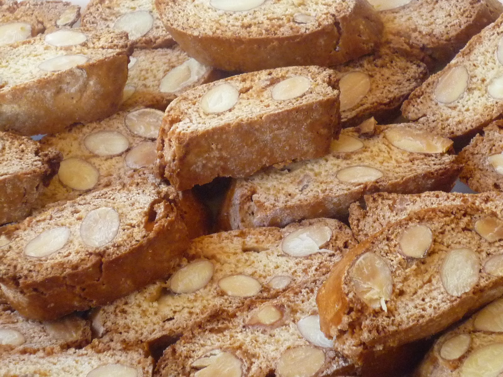 co zjeść słodkiego w barcelonie - Carquinyolis