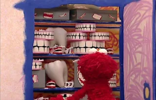 Guess what Elmo's thinking about today. Elmo is thinking about teeth today. Sesame Street Elmo's World Teeth