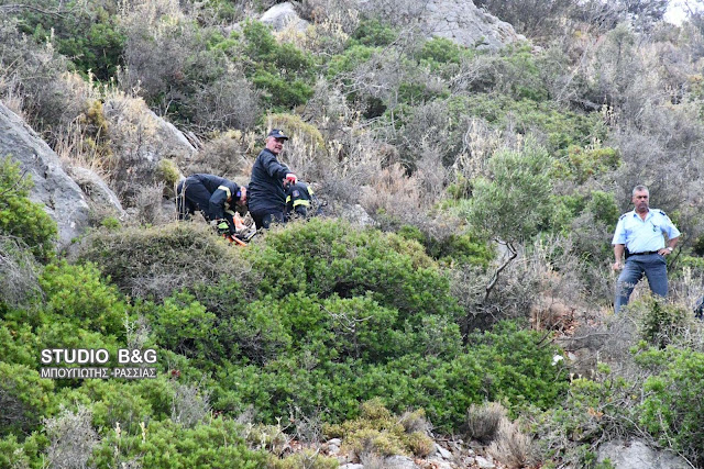 Αργολίδα: ΙΧ έπεσε σε γκρεμό στην περιοχή Κονδύλι Ναυπλίου - Νεκρός ο οδηγός του