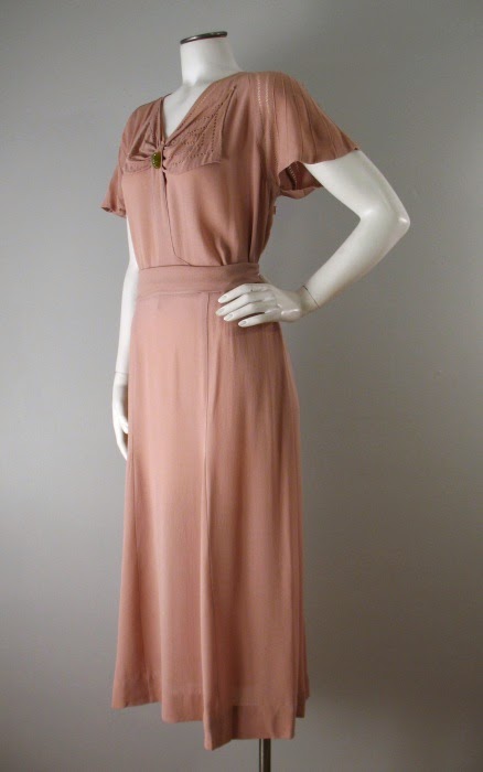 Couture Allure Vintage Fashion: 1930s Chanel Adaptation Dress and