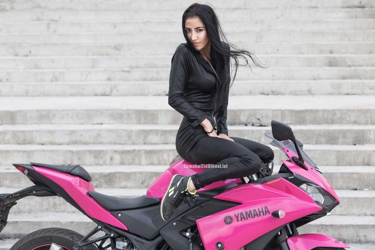 Yamaha r6 girl