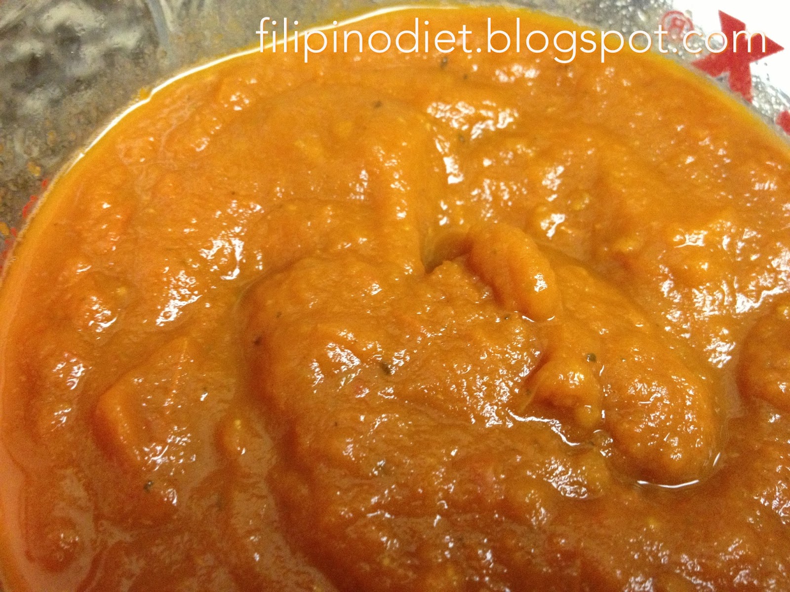 A Filipino on a Diet: TOMATO SAUCE from fresh tomatoes