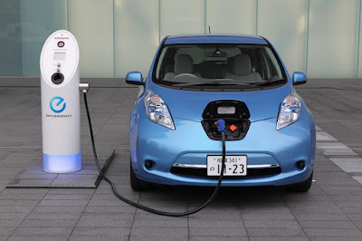 Nissan trenca els motlles de l'autoconsum energètic amb les bateries dels seus cotxes elèctrics