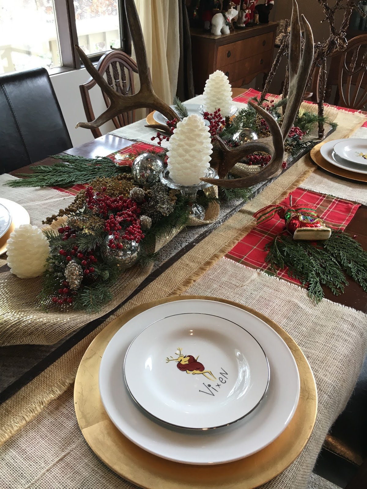 DesignsandEvents: A Price-less Christmas Treasure Collection