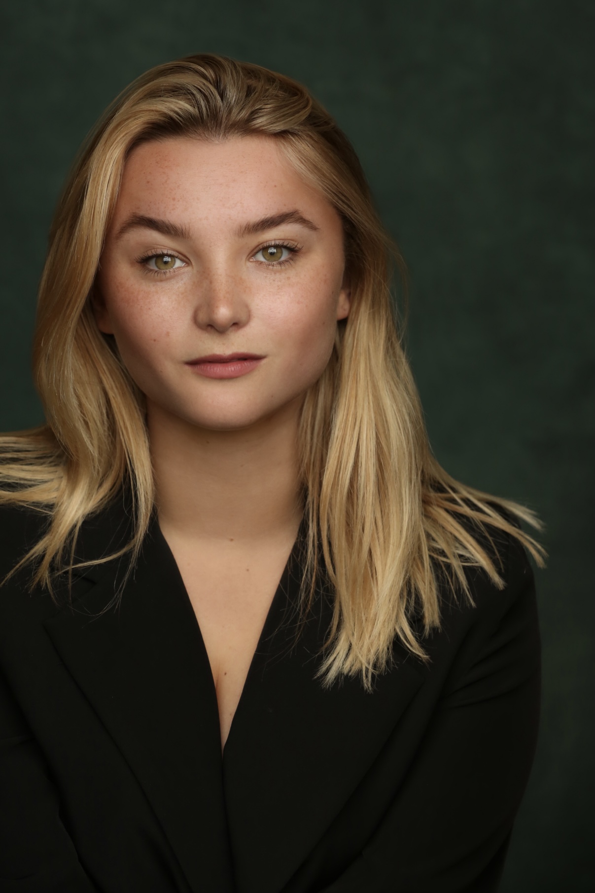 джа джи бинкс. джорджи бэнкс. джа джи бинкс. кэссиди бэнкс актриса. джа джи бинкс.