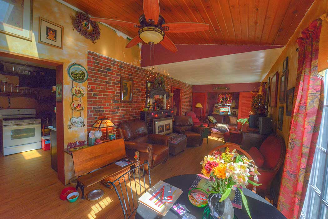 Hyperblogal Northeast Homes Tour Part 3