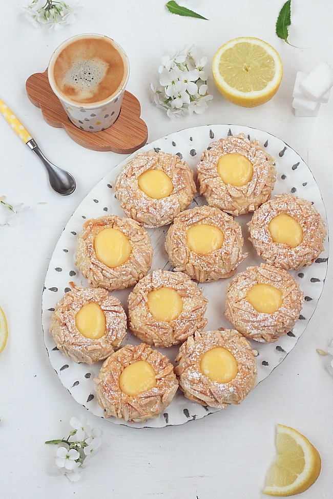 Biscuits empreintes au lemon curd
