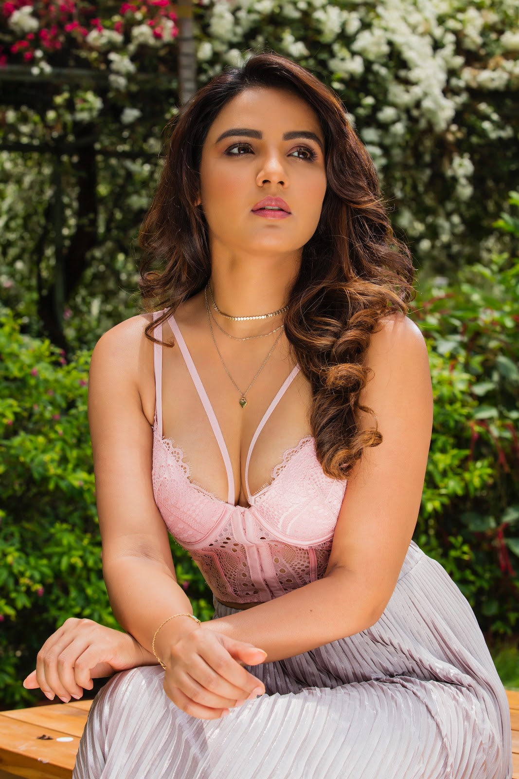 Bollywood Actress Jasmin Bhasin Latest Pics CineHub