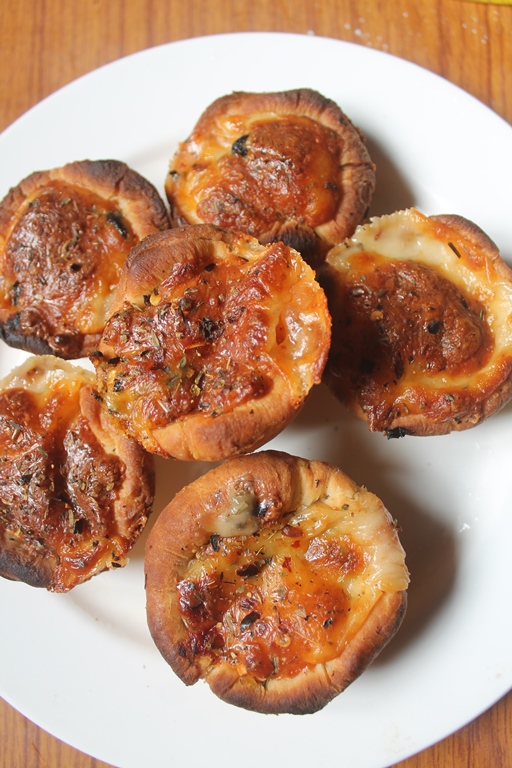 Baked Pizza Cups Recipe Mini Pizza Cups Recipe Yummy Tummy