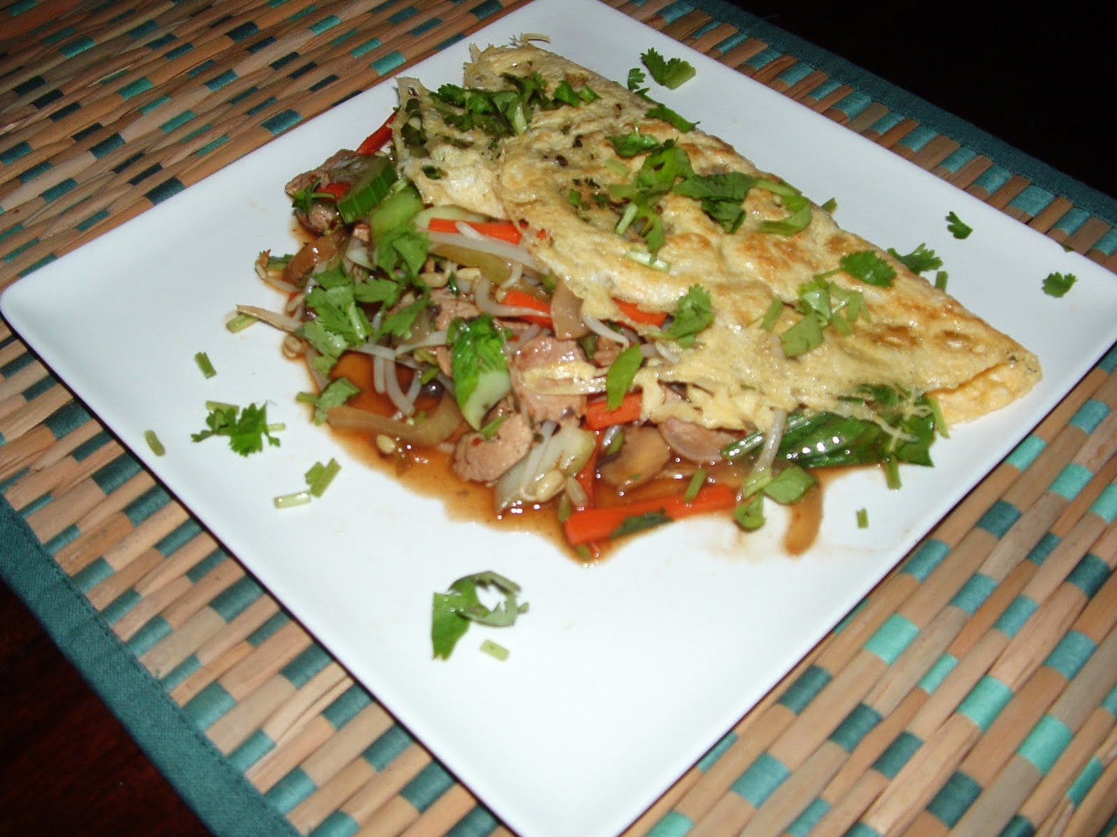 krispynoodles Recipe Omelette with pork & vege stir fry...