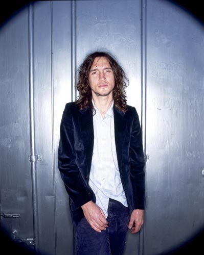 Curtains джон фрушанте. Джон Фрушанте. John Frusciante 2022. Фрушанте 2023. John Frusciante 1989.