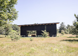https://www.archdaily.com/971093/aer-house-lesgourgues