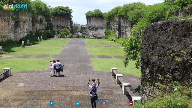  bali, wisata bali murah, garuda wisnu kencana, tempat wisata bali, pura taman ayun, jimbaran seafood, pantai pandawa bali