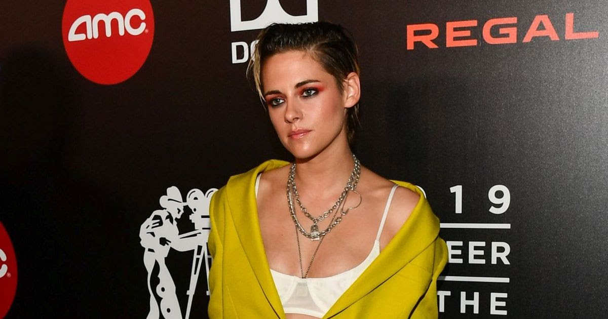 Kristen Stewart Clicks at Will Rogers 78th Annual Pioneer Dinner